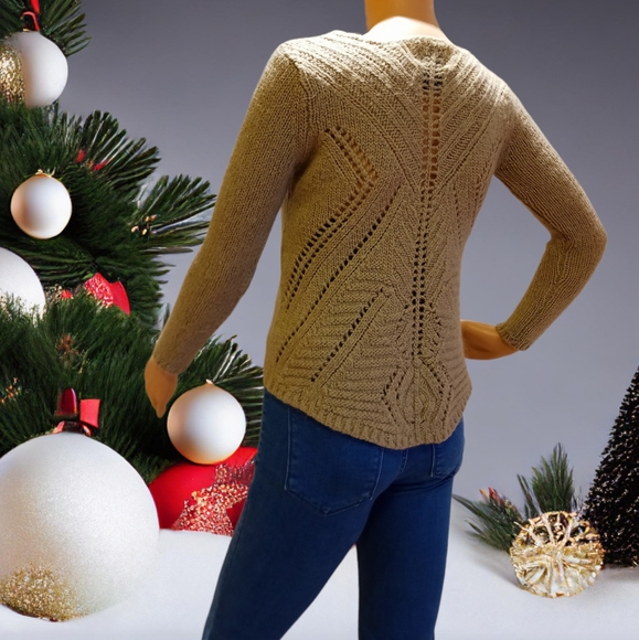 GUILTY Women's Tan Wool Knit Cropped Sweater - Picture 10 of 16